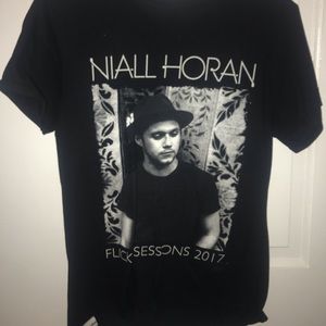 niall horan shirt.